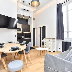  Apartamento Cmg Friedland // Champs Elysées Ii