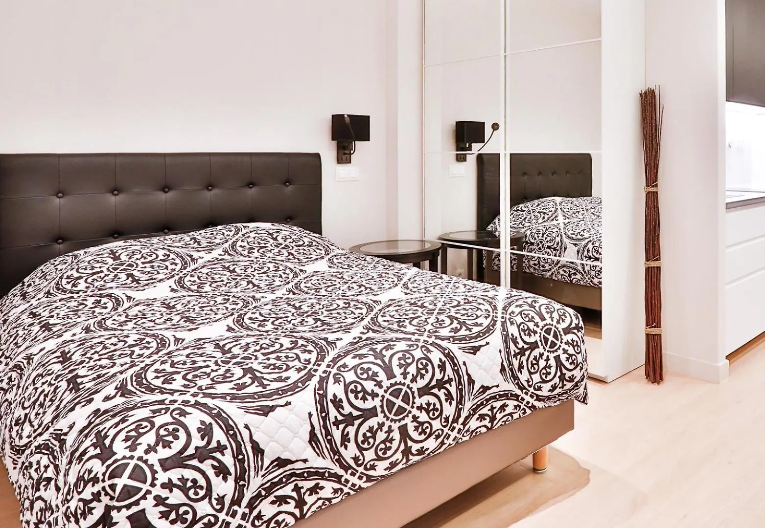 Blue Nights Apartments - Sébastopol Paris