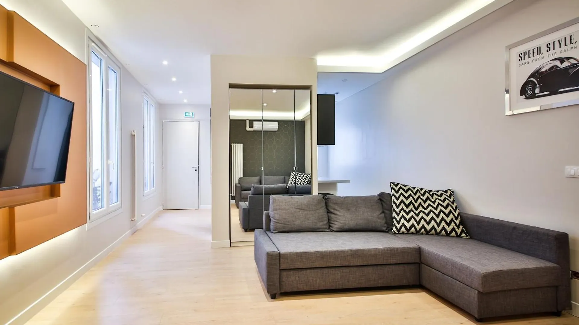 Blue Nights Apartments - Sébastopol Paris