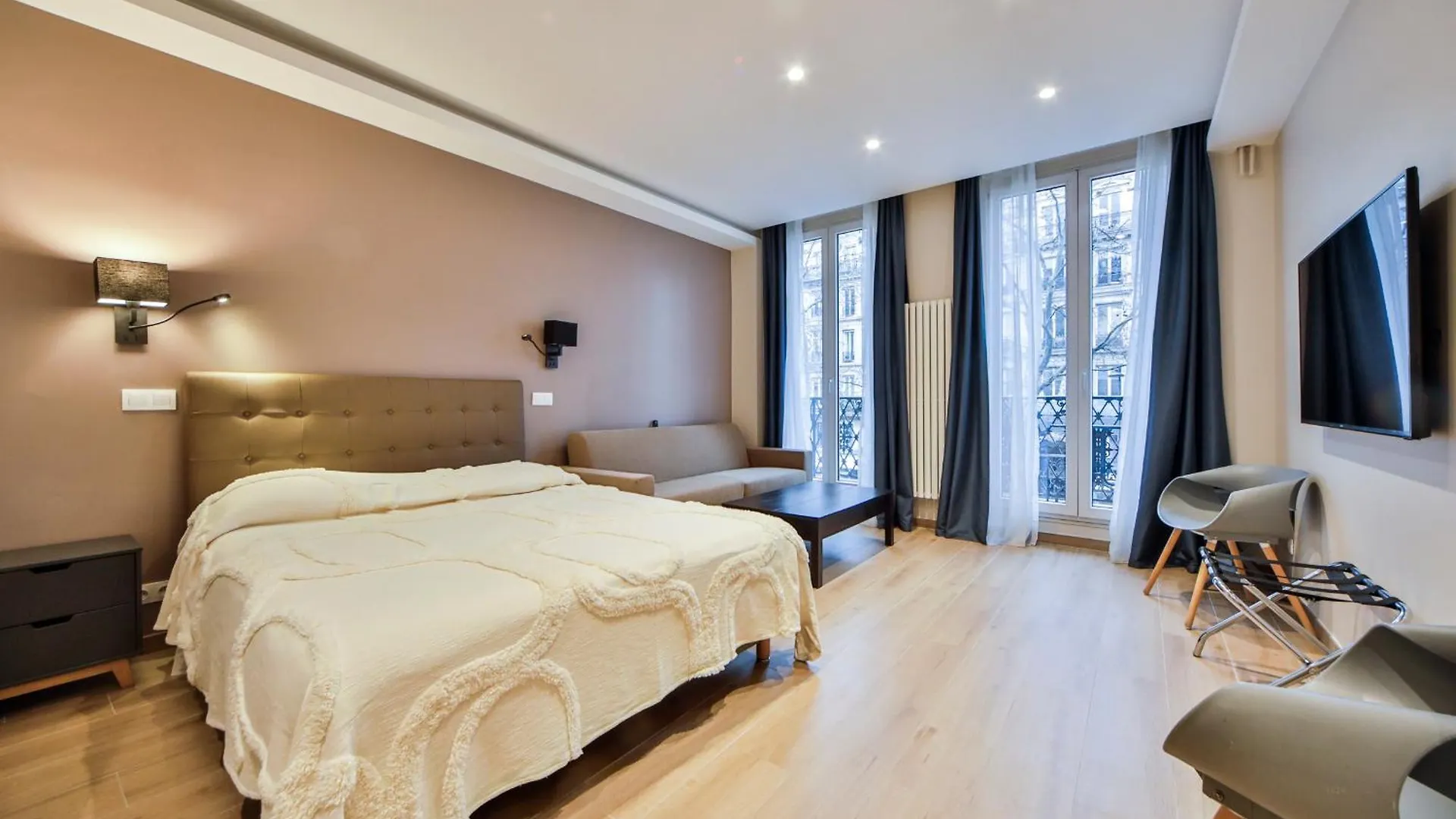 Blue Nights Apartments - Sébastopol Paris