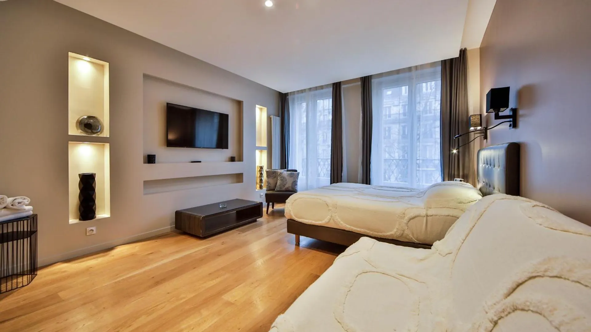 Blue Nights Apartments - Sébastopol Paris