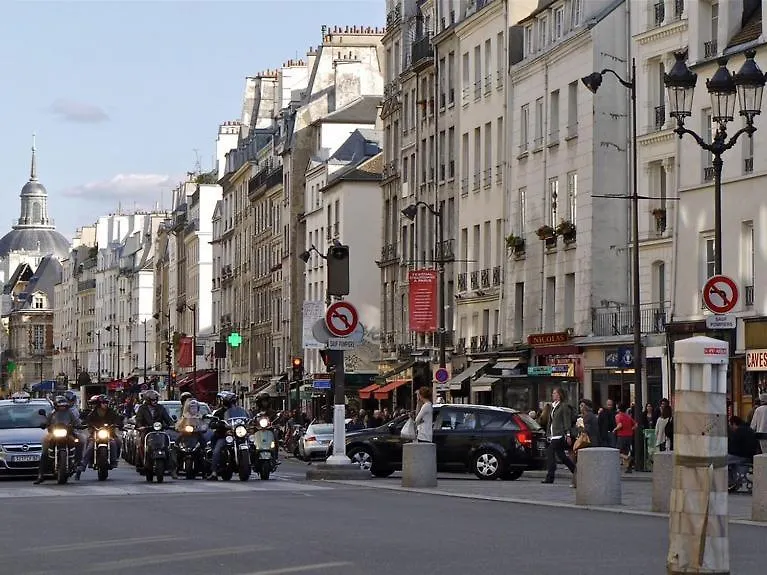 Blue Nights Apartments - Sebastopol Paris