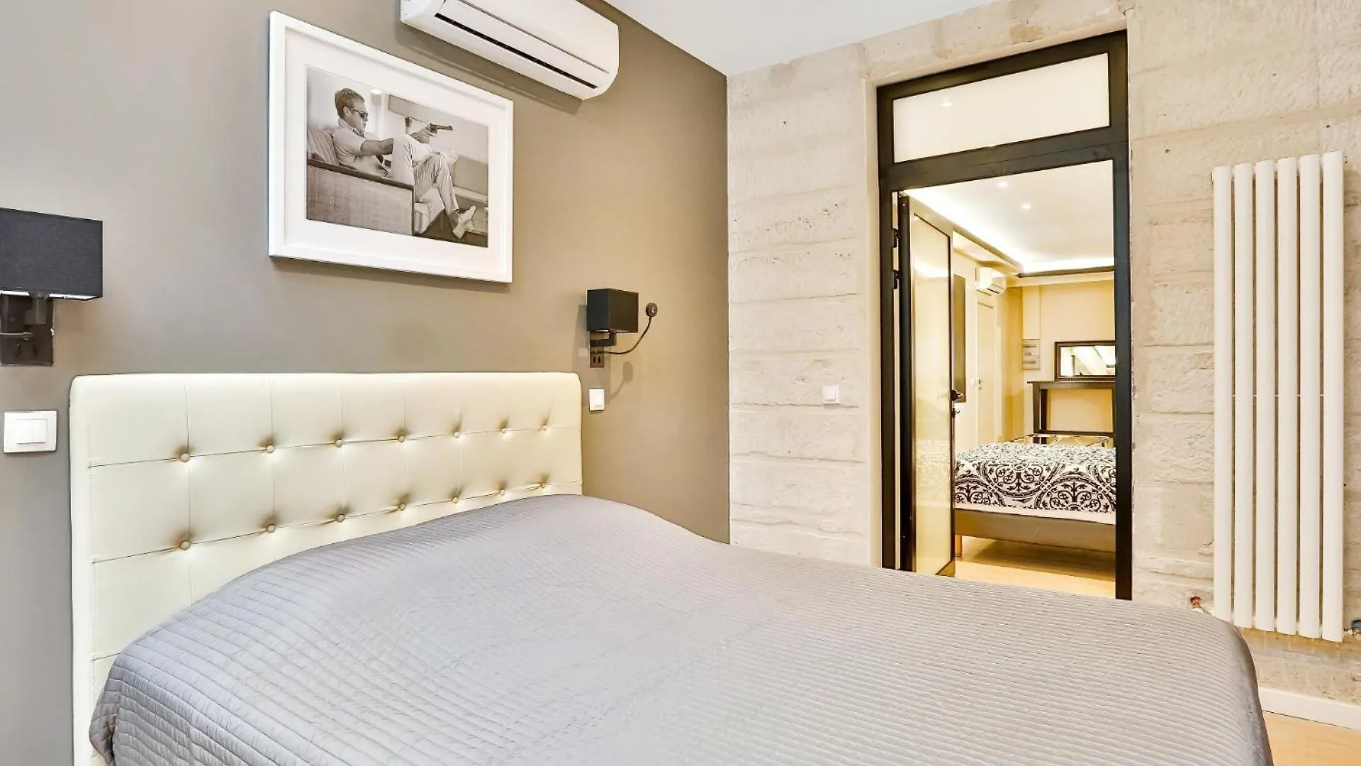 Blue Nights Apartments - Sebastopol Paris